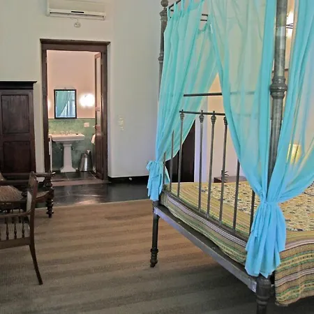 Neemrana'S - Bungalow On The Beach Tharangambadi Exterior photo