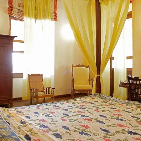 Neemrana'S - Bungalow On The Beach Tharangambadi Exterior photo